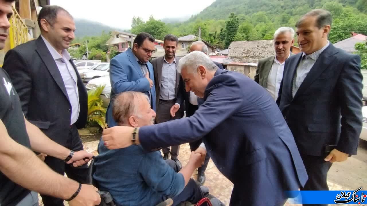 امسال مطالبات چایکاران به موقع پرداخت می شود