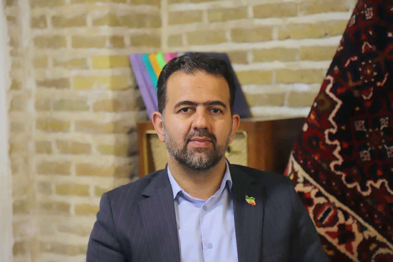 طلسم متروی قم شکسته میشود/ انتظار برای شگفتی جدید در انتخابات شوراها - بخش اول ( آقای ملکی جهت بررسی و هماهنگی یه فیلم هم در تلگرام می فرستم ملاحظه کنید) طلسم متروی قم شکسته میشود/ انتظار برای شگفتی جدید در انتخابات شوراها - بخش اول ( آقای ملکی جهت بررسی و هماهنگی یه فیلم هم در تلگرام می فرستم ملاحظه کنید)