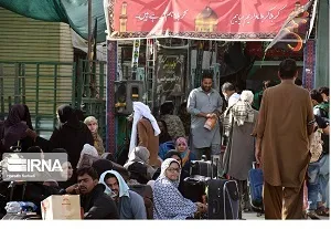 ۵۰۰ زائر پاکستانی از شلمچه به آبادان و خرمشهر منتقل شدند